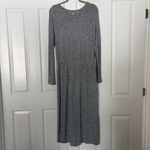 Old Navy Heather Gray Long Sleeve Sweater Midi Dress